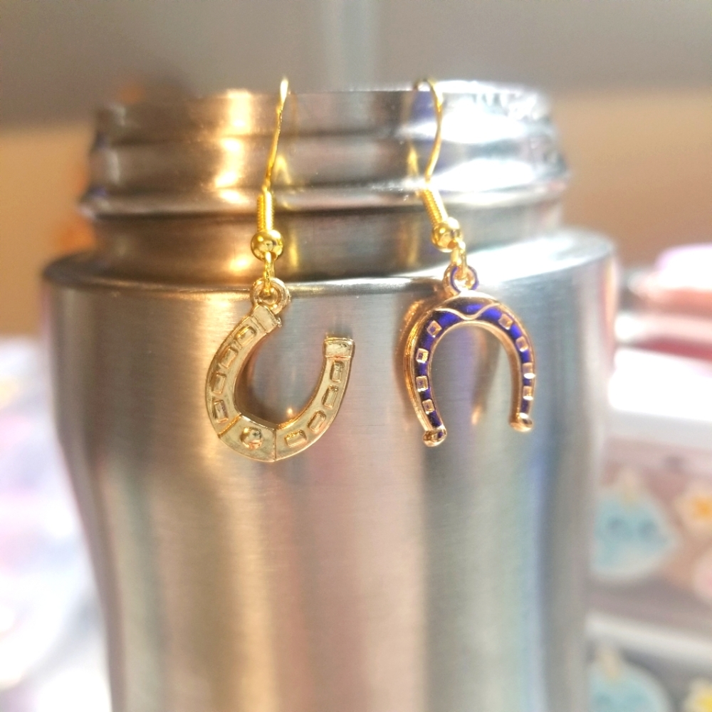 Horse Shoe Earrings